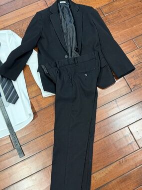 Calvin Klein Boy Black Suit Size 8, includes ties, shirts and belt